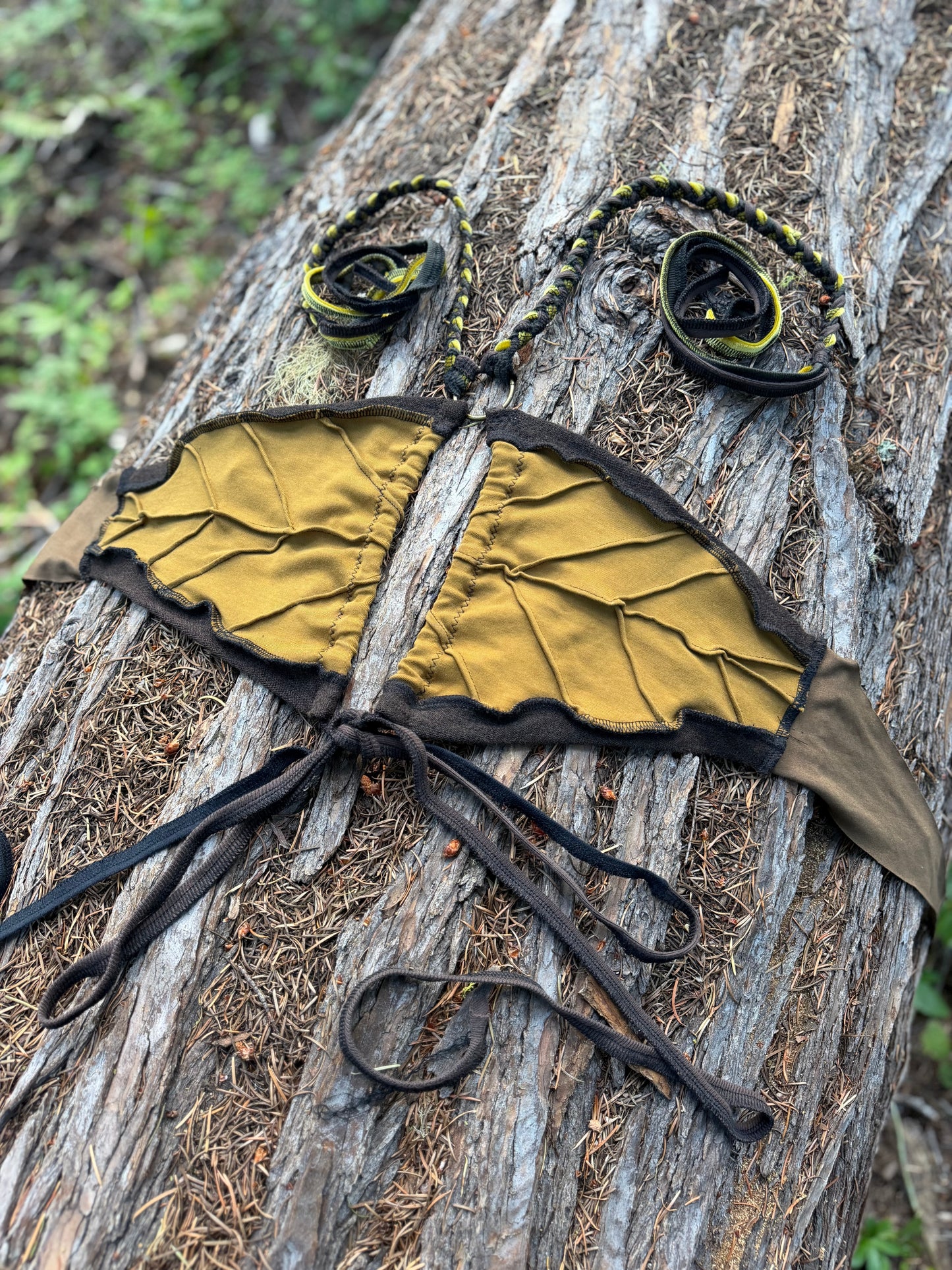 Sunshine Leaf Top