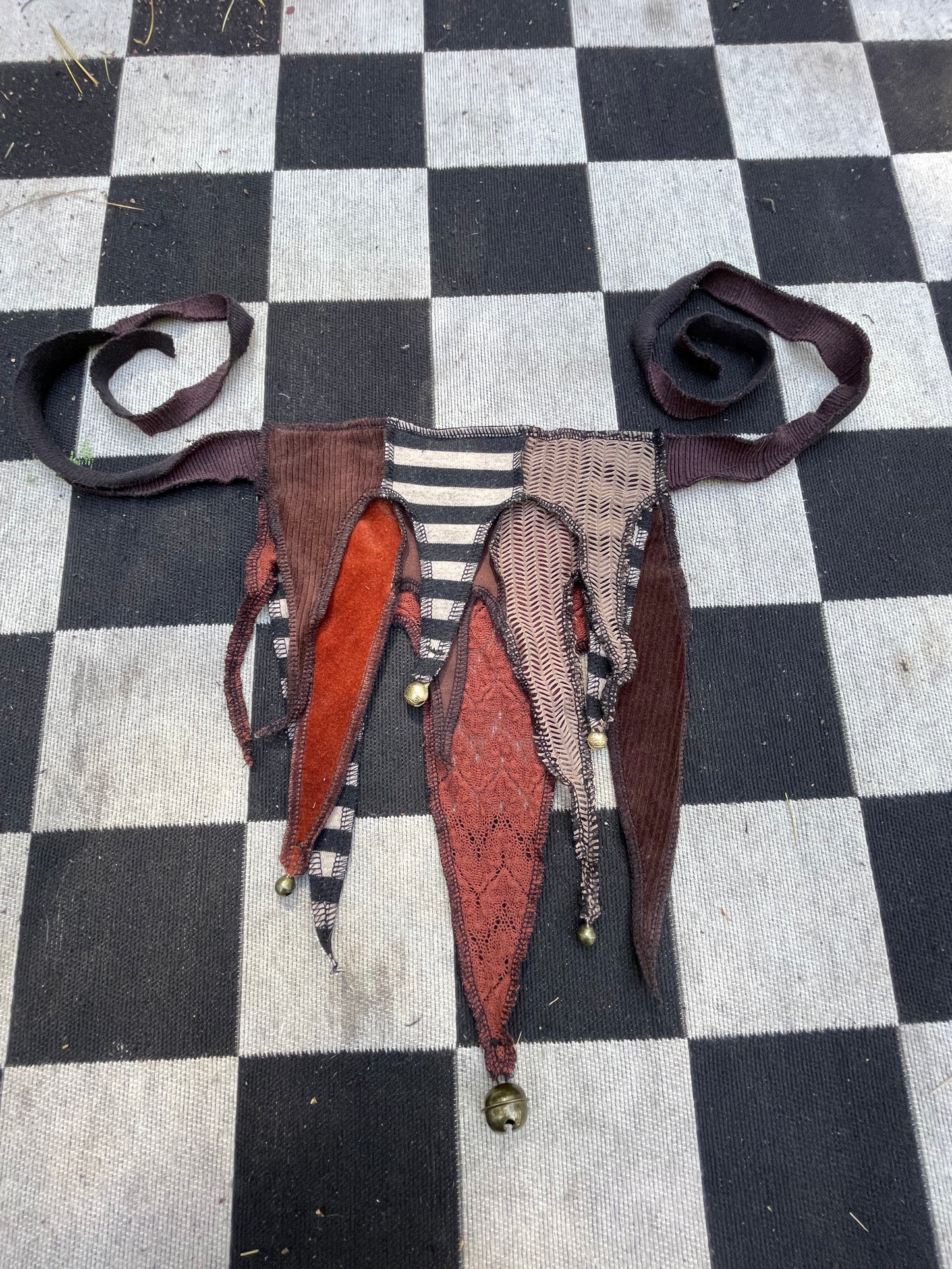 Ember Dreams Clown Collar