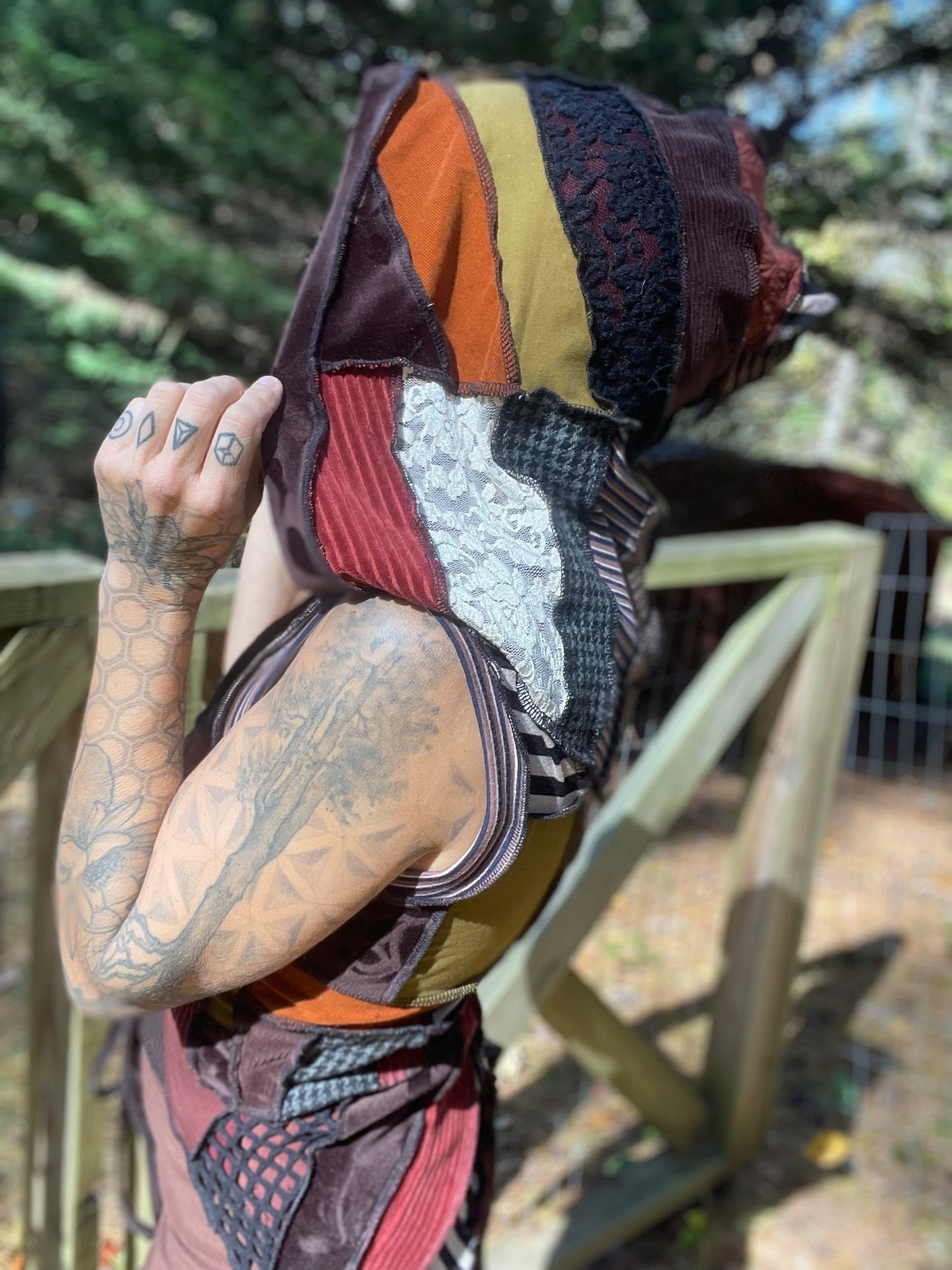 Burning Hearts Hooded Elf Vest ~