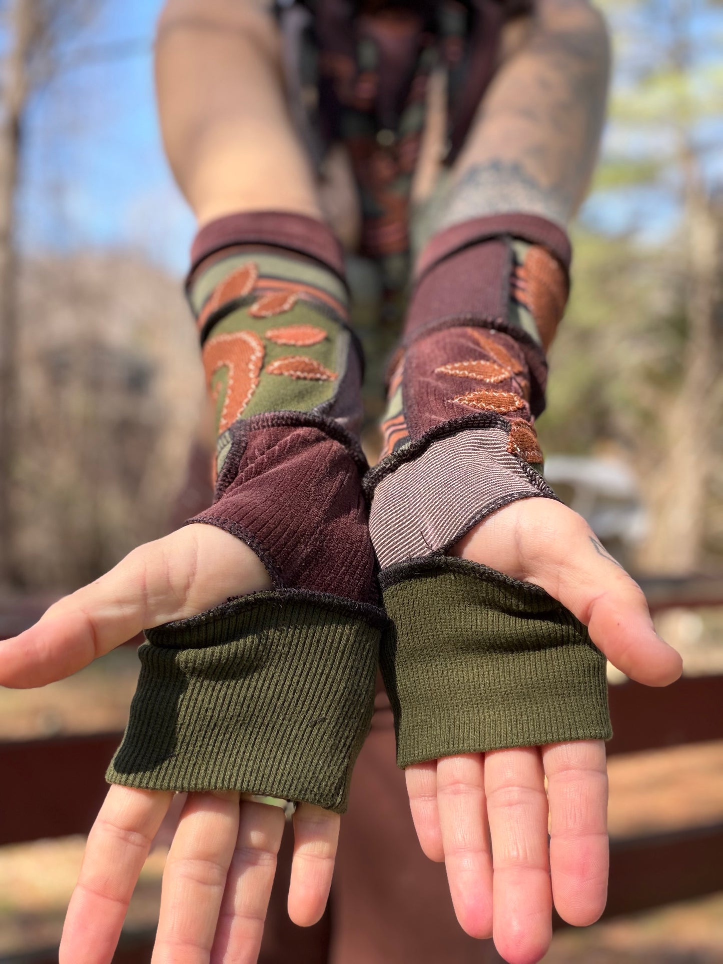 Desert Fern Arm Warmers