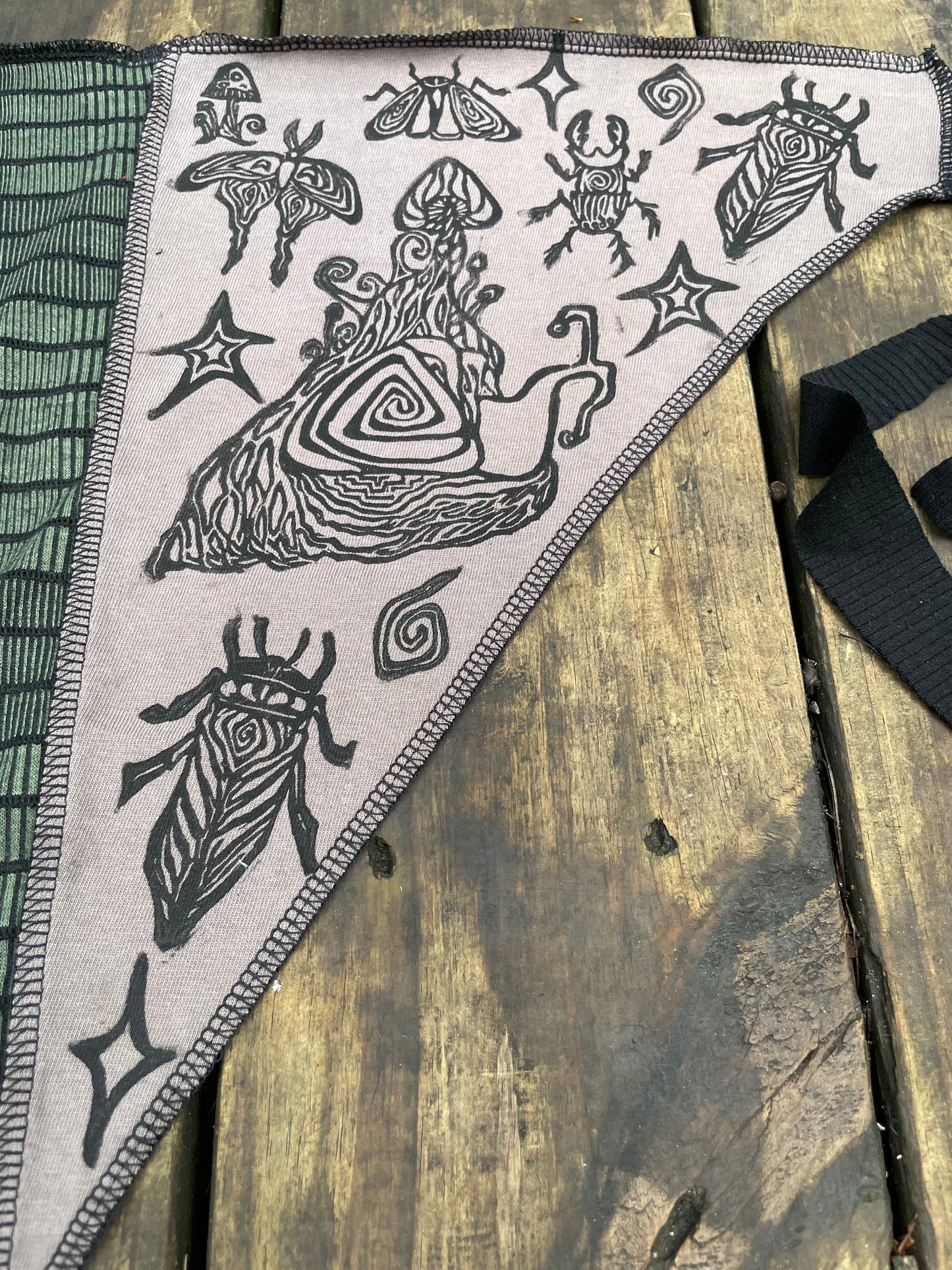 Artsy Split Bandana ~