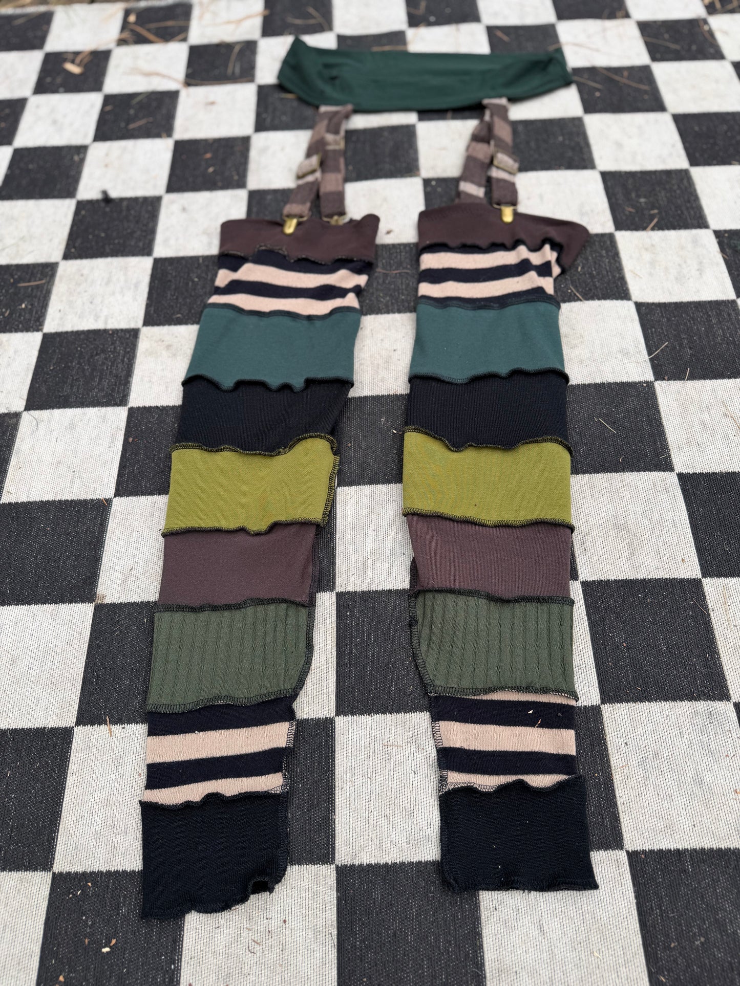 Stop & Smell the Lotus Leg Warmers with Garter Belt