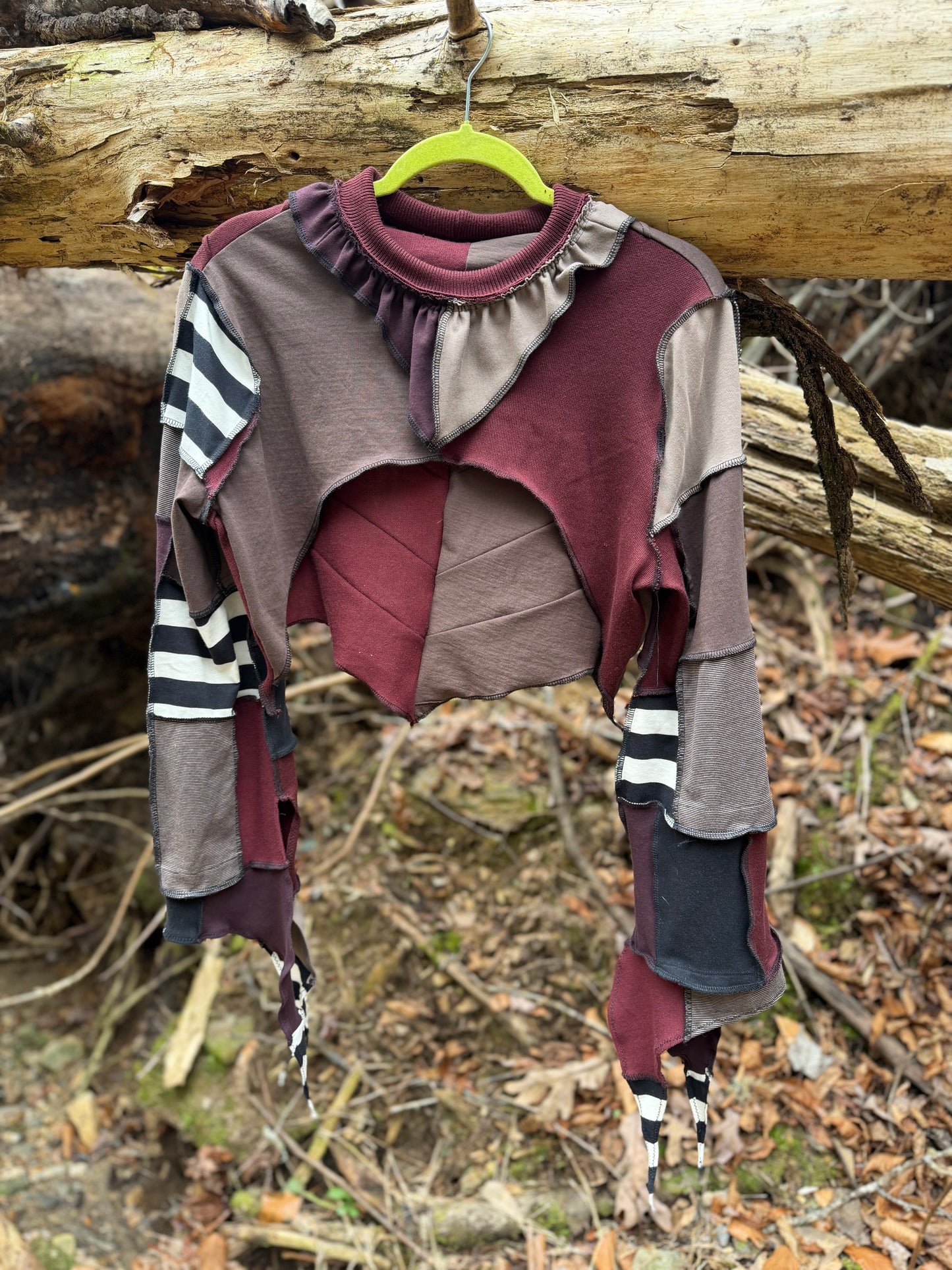 Regal Jester Leaf Pixie Bolero