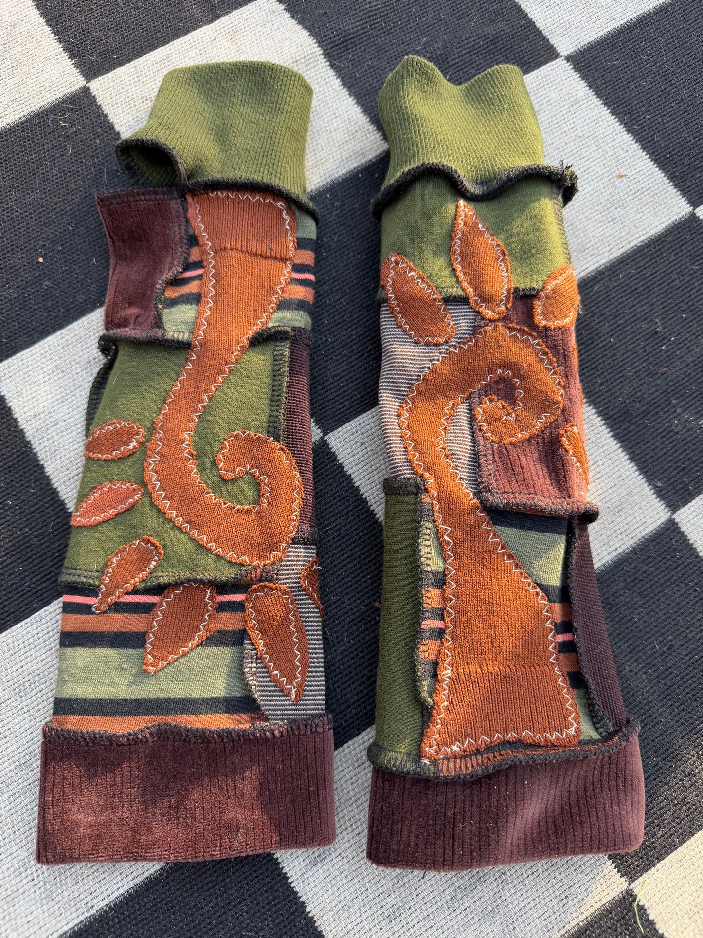 Desert Fern Arm Warmers