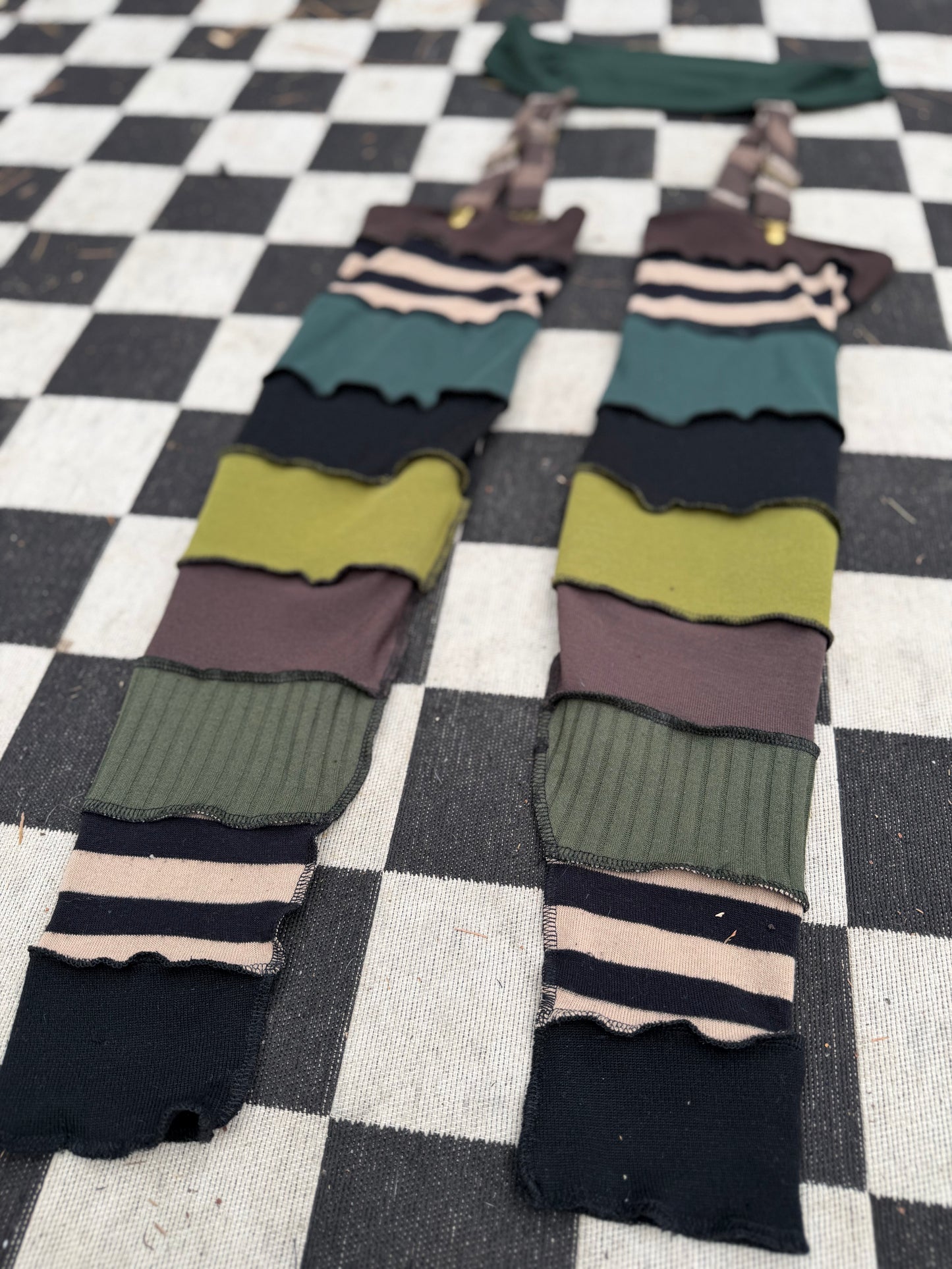 Stop & Smell the Lotus Leg Warmers with Garter Belt