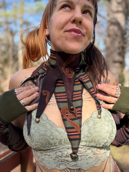 Desert Fern Clown Collar