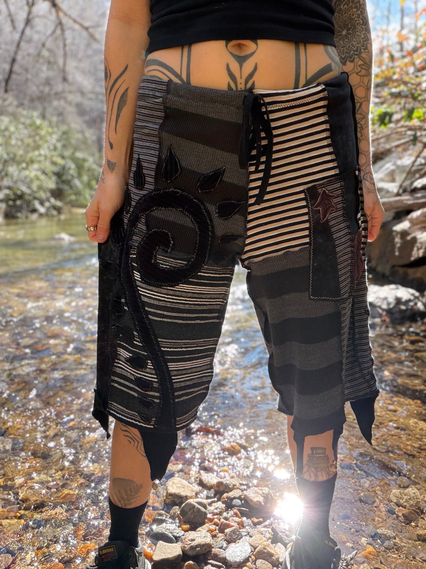 Black Fern Jester Bell shorts
