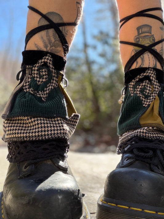 Emerald Jester LoTide Cuffs