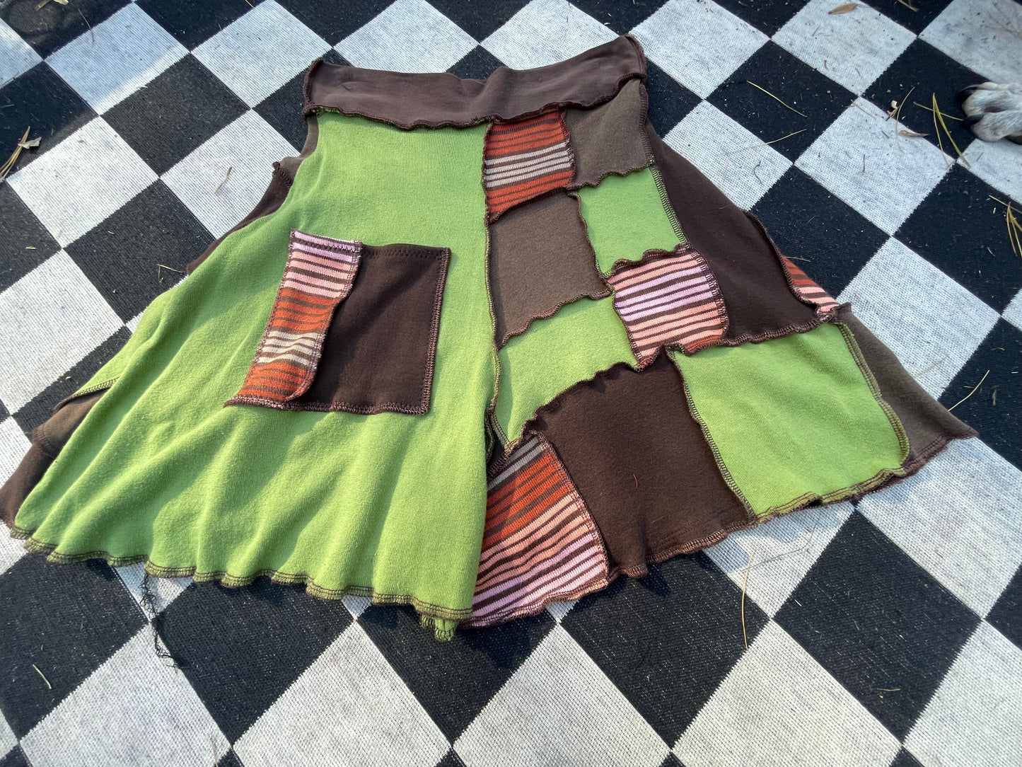 Lotus Fern Flare Shorties