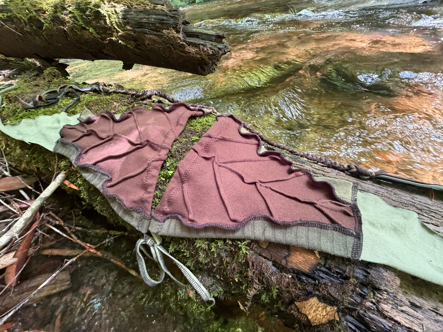 Grounded & Growing Leaf Top
