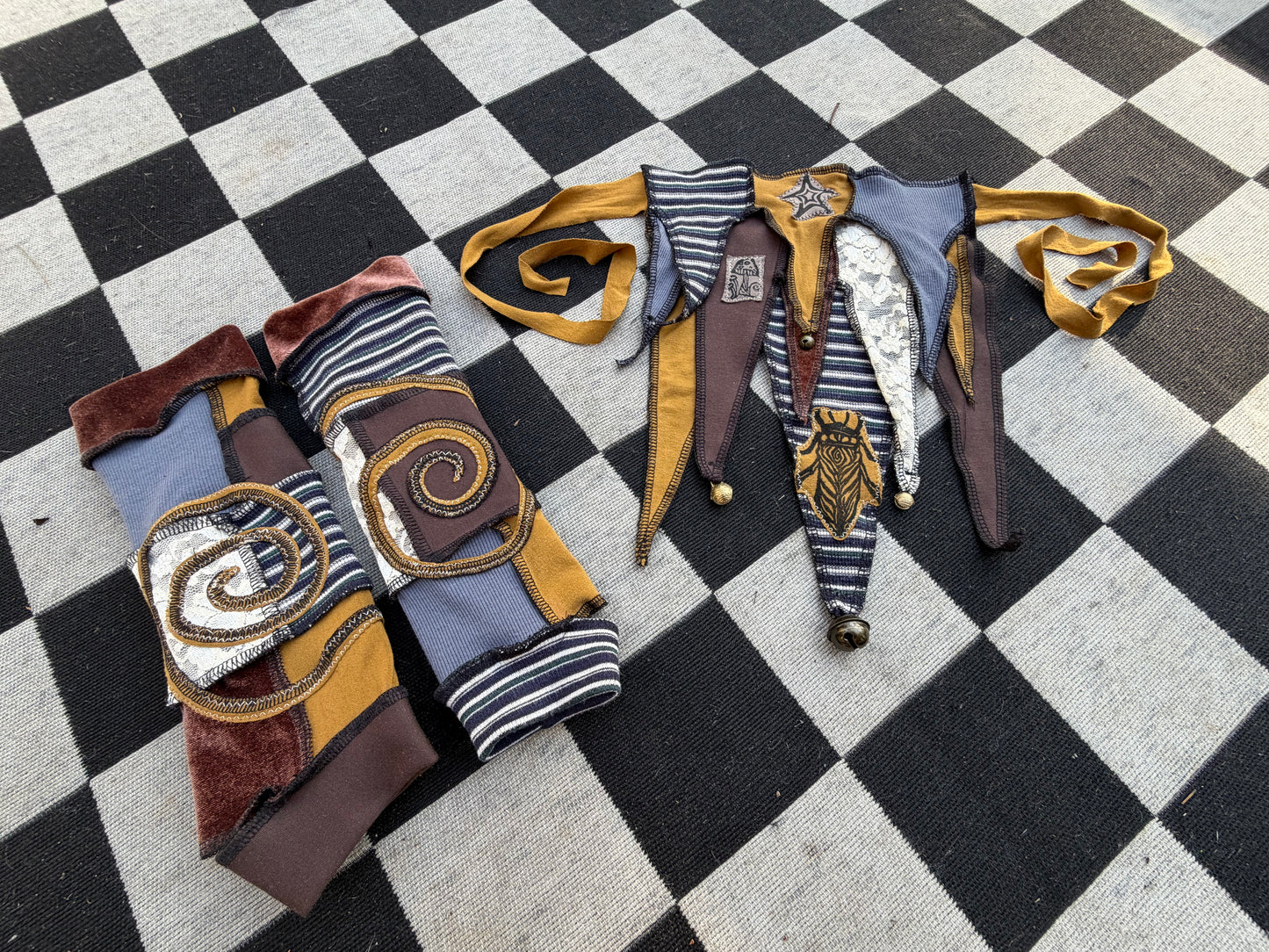 Sunshine Swirl Arm Warmers