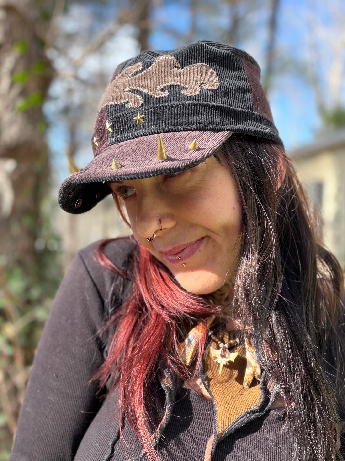 Abstract Frequency Train Hat