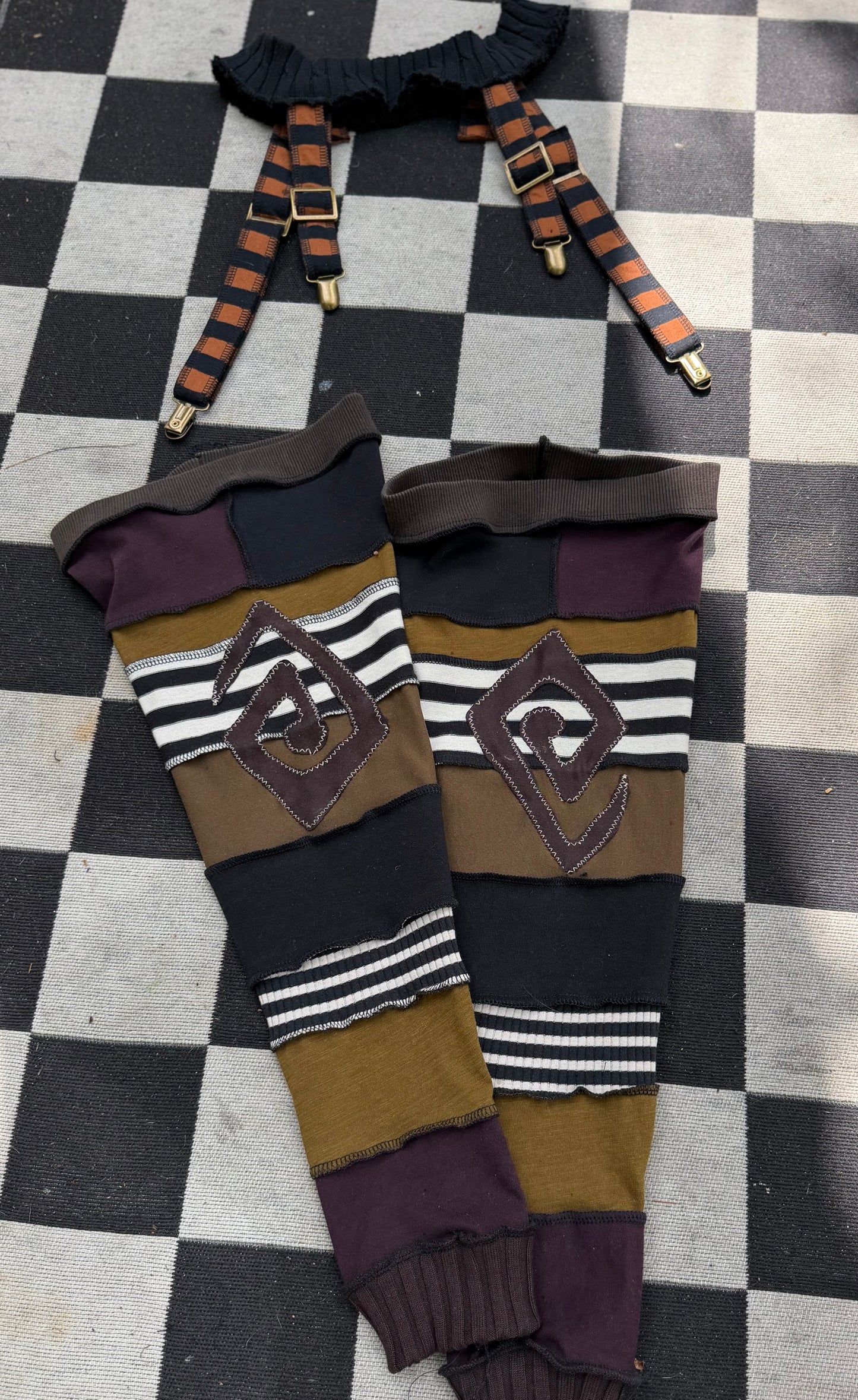 Swirly Grunge Leg Warmers with Garter Belt