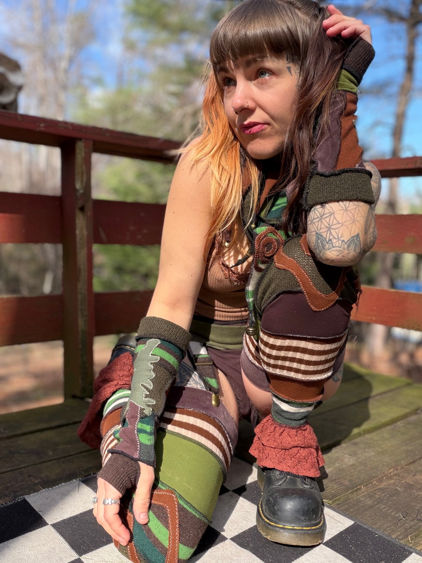 Forest Swirl Ruffle Leg Warmers with Garter Belt