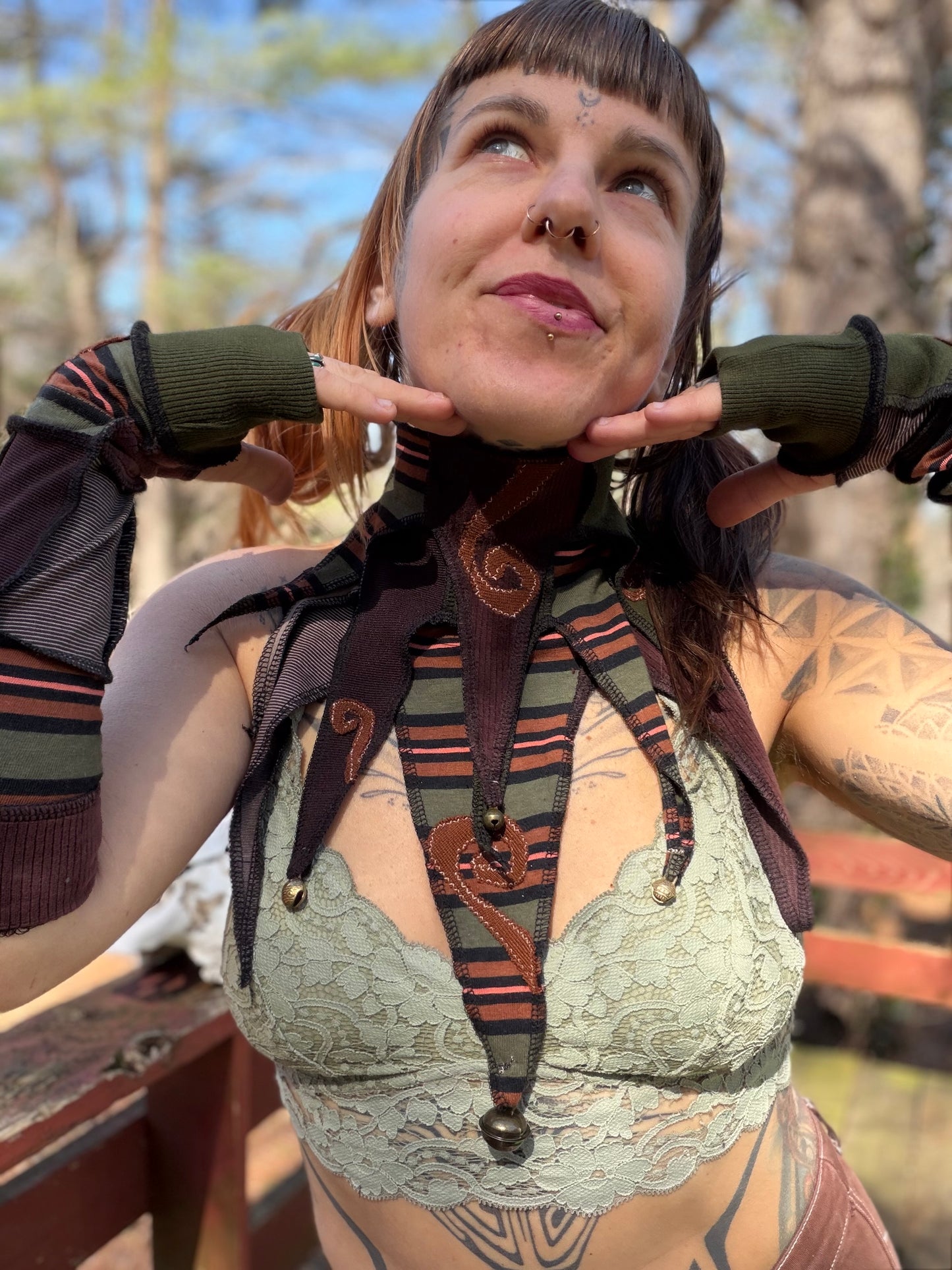 Desert Fern Clown Collar