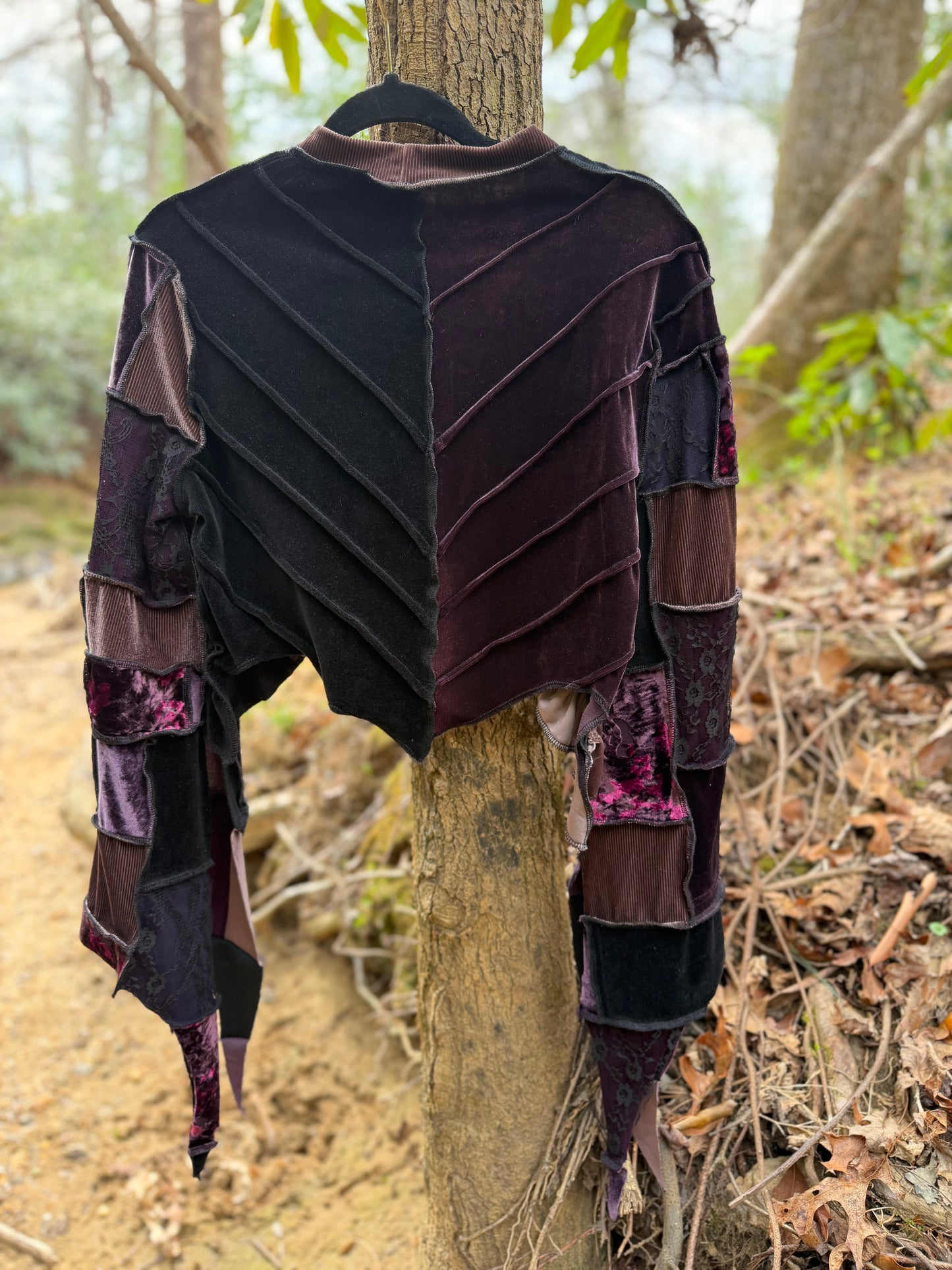Goth Plum Velvet Fern Bolero