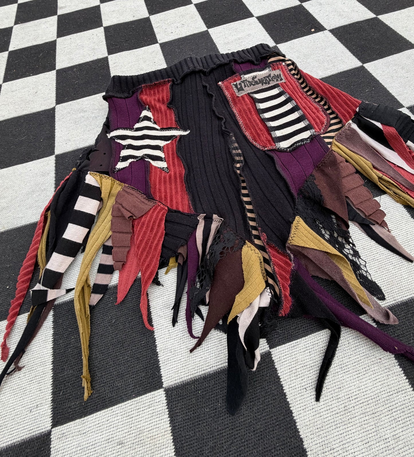 Scrappy & Sassy Circus Shorts