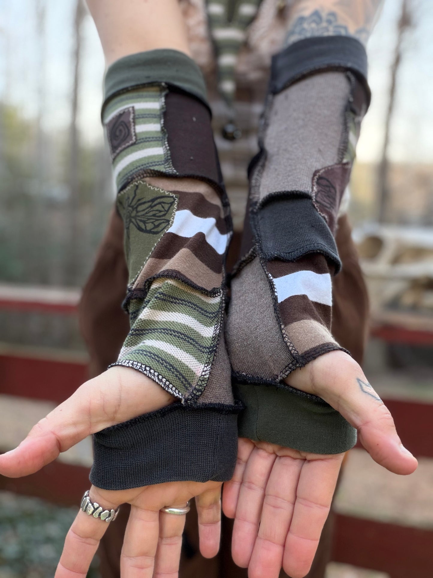 Blooming Fern Arm Warmers