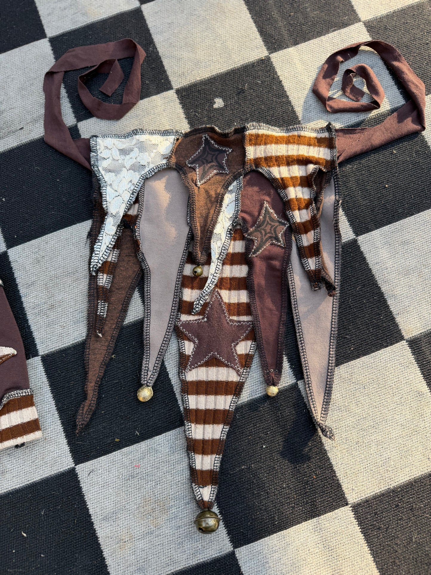 Bronze Cosmos Clown Collar